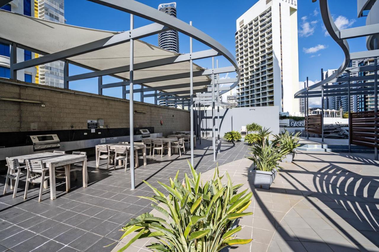 The Wave Resort Gold Coast Exterior photo